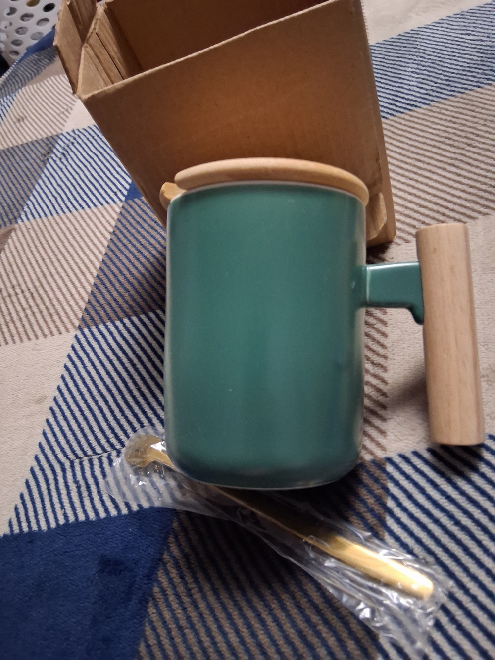 Bevarage Mug Spoon With Lid GREAT Gift